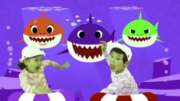 Baby Shark Christmas - Happy, Happy, Merry, Merry (A Kid’s Christmas Singalong)
