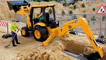 Toy JCB Digger Adventure - Construction Fun with Sand and Toy Workers