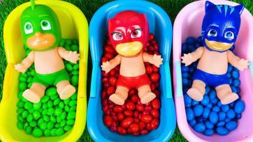 Color Adventure with Three Little Heroes in Green, Red and Blue