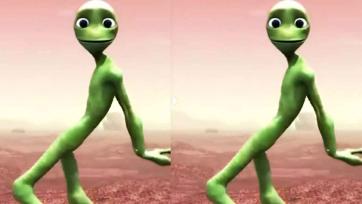 Funny Green Alien Dance Adventure for Kids in a Colorful Desert